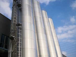 Stoccaggio - swift: Silo esterni